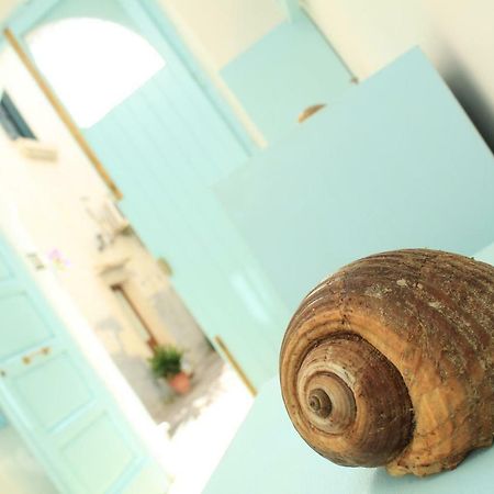 Lovely Shabby Chic Home กัลลีโปลี ภายนอก รูปภาพ